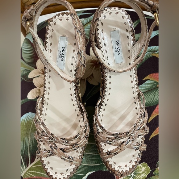 Prada Woven wicker platform wedge with python straps size 37 nwot - Picture 3 of 14
